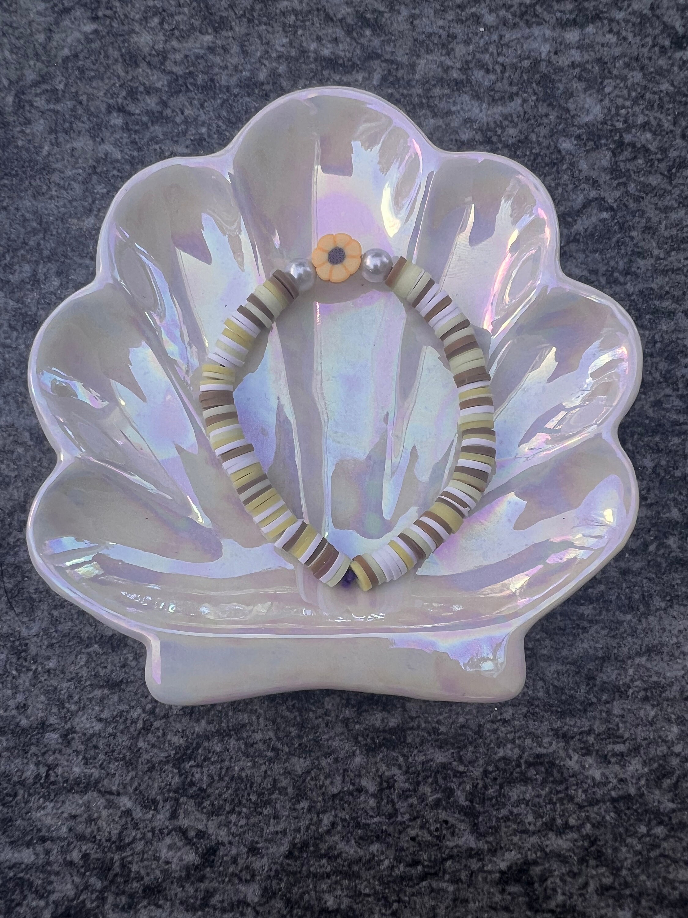 Sunflower pearl clay bead bracelet